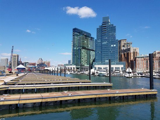 Puerto deportivo Harbor East Marina